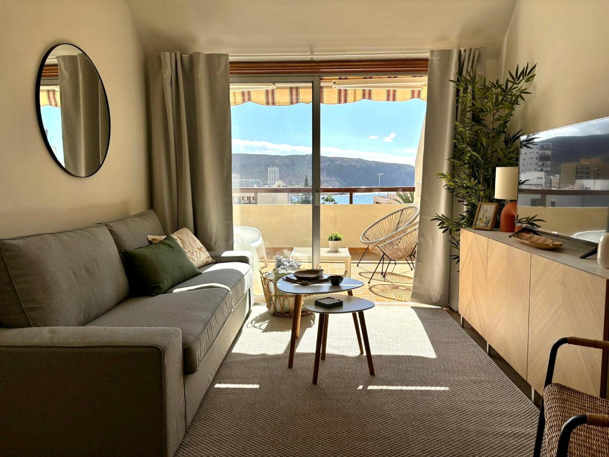 Seaview Apartment - Los Cristianos Los Cristianos  Ngoại thất bức ảnh